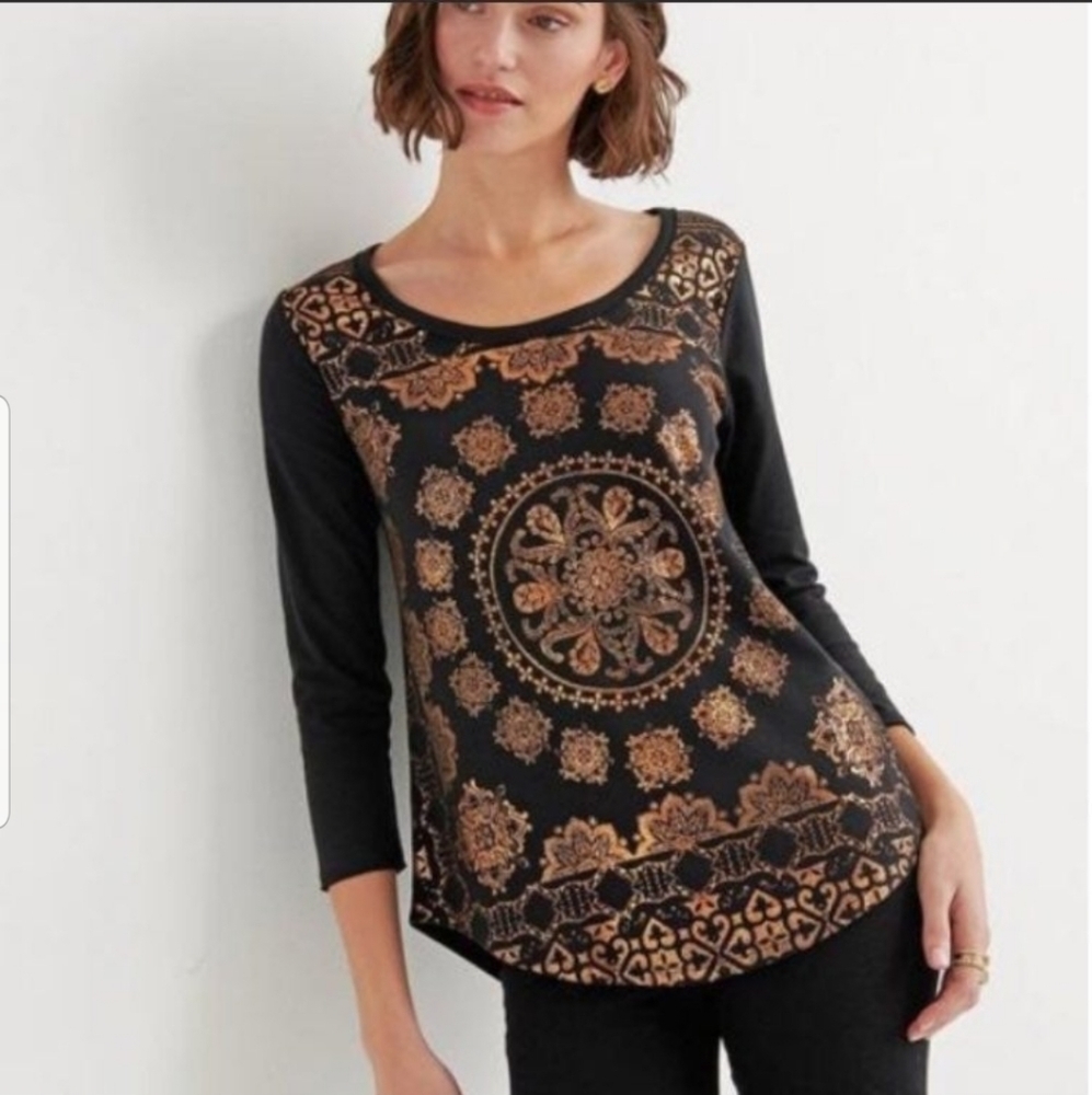 {S} Lucky Brand Gold Foil Medallion Black Tee Shirt 3/4 Sleeve